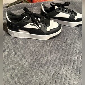 Puma Carina Street Sneakers